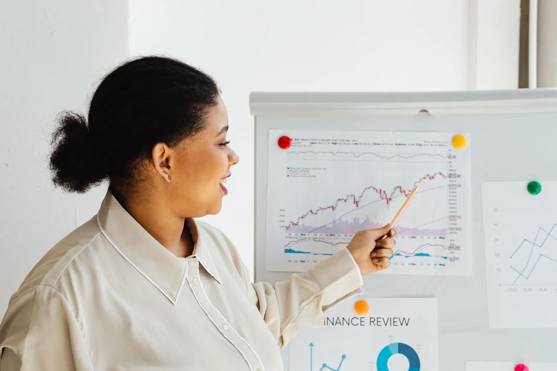 餐饮门店鼠害治理方案对比：传统化学防治与环保生物防治的差异